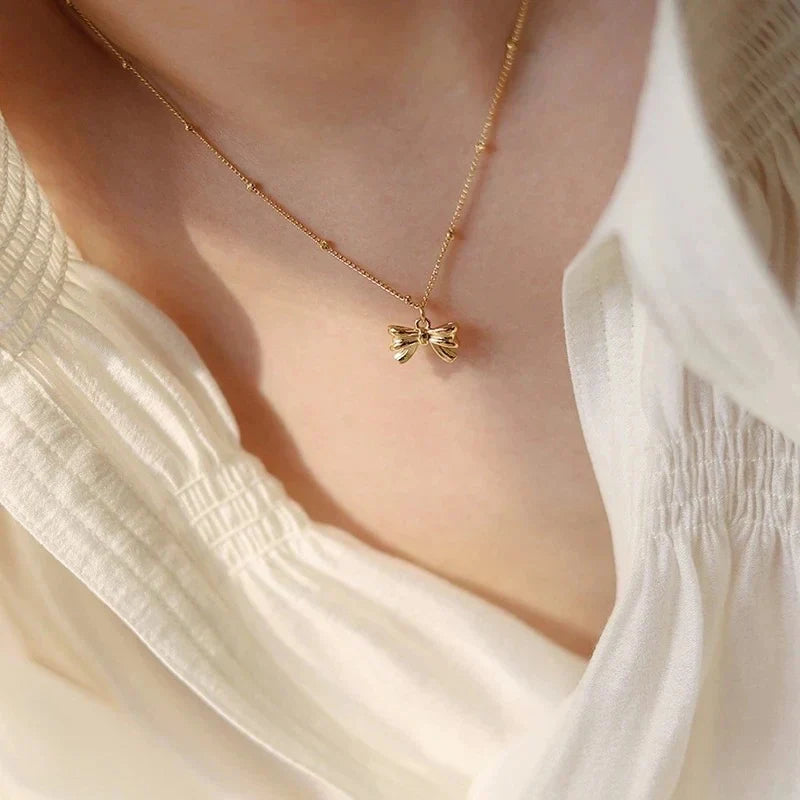 Dainty Bow Pendant Necklace-soristyle